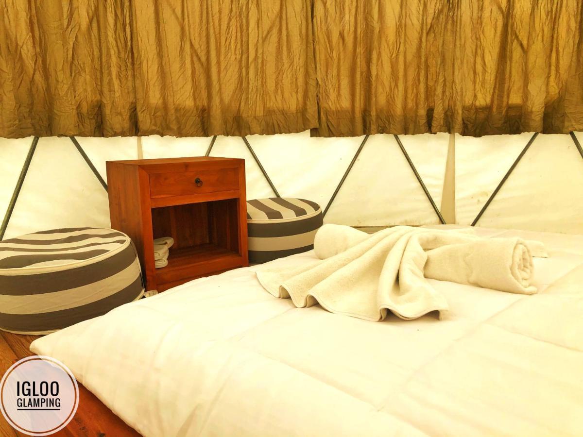 Отель Igloo Glamping Bali Кинтамани Экстерьер фото