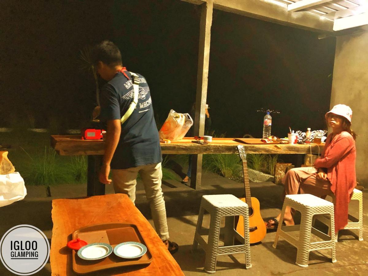 Отель Igloo Glamping Bali Кинтамани Экстерьер фото
